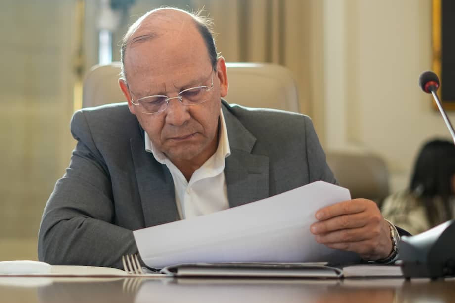 Ministro de Hacienda, Germán Ávila.