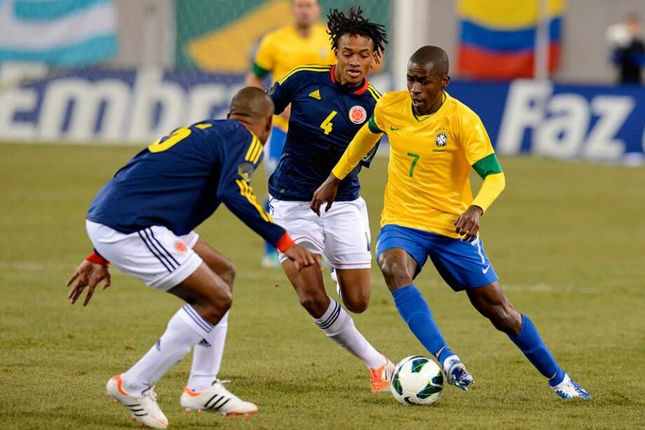 Juan Guillermo Cuadrad marcó el gol de Colombia y fue una de las figuras del partido junto a David Ospina. / AFP