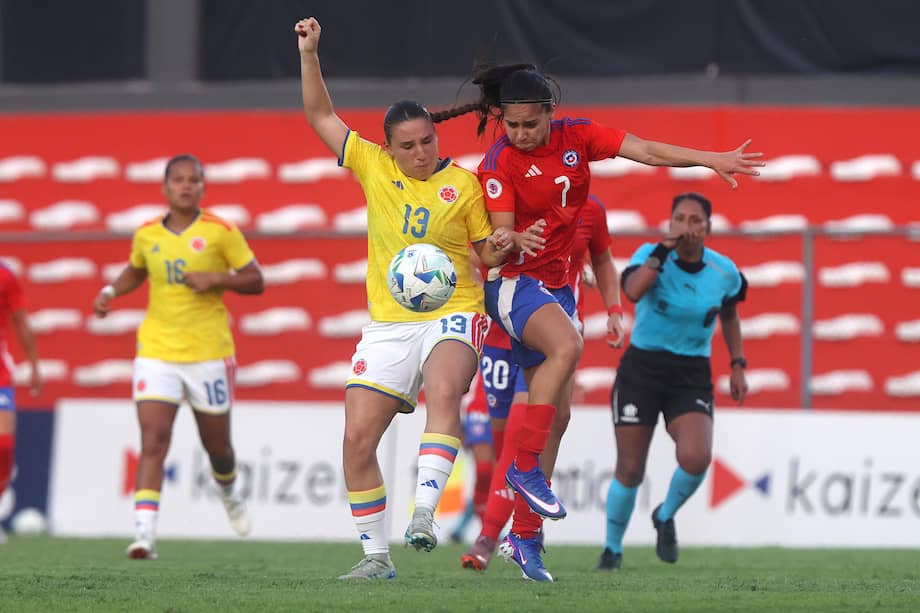 Las selecciones femeninas de Colombia y Chile.
