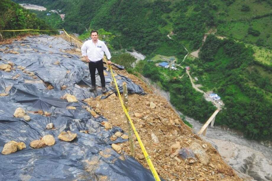Nicolás Vázquez, gerente de Pollo Olympico, empresa propietaria del predio donde ocurrió el derrumbe de la vía al Llano. / Nelson Sierra G.
