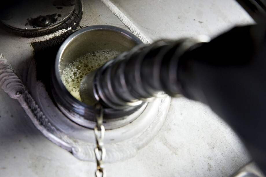 Precio del combustible en Colombia no cambiará en junio