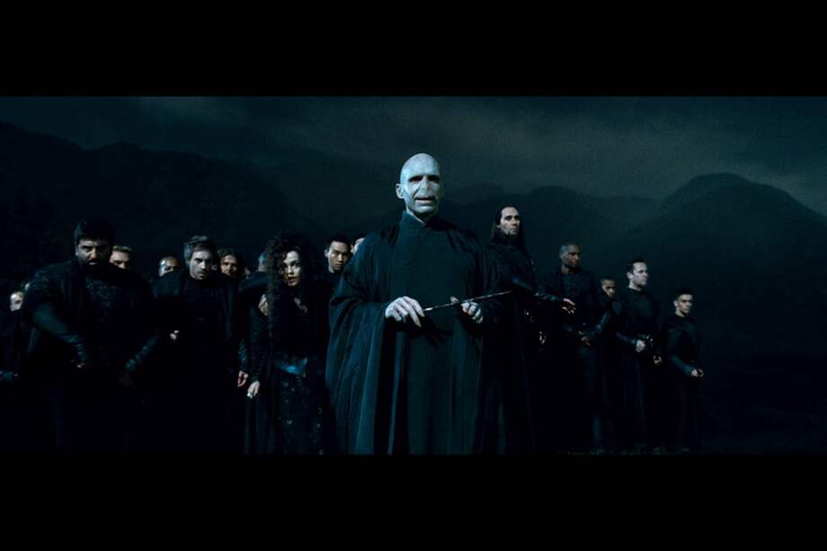 El actor Ralph Fiennes como Lord Voldemort. / Warner Bros.