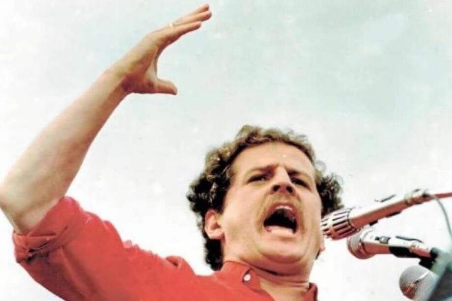 "En una suerte de compromiso moral póstumo con Galán, se les dio un cheque en blanco a sus sucesores en la historia electoral colombiana": Tatiana Acevedo Guerrero.