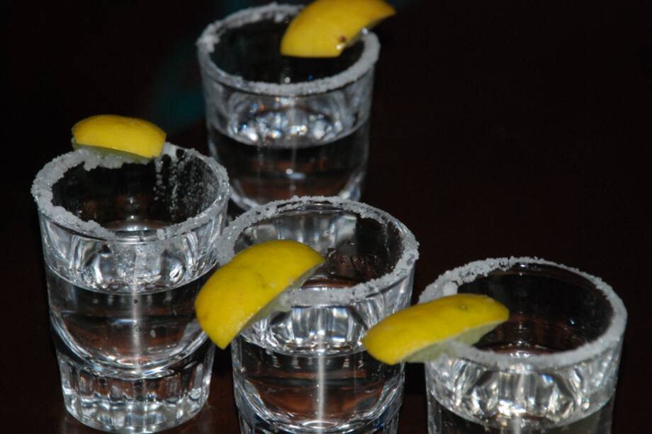 Seis beneficios de consumir tequila