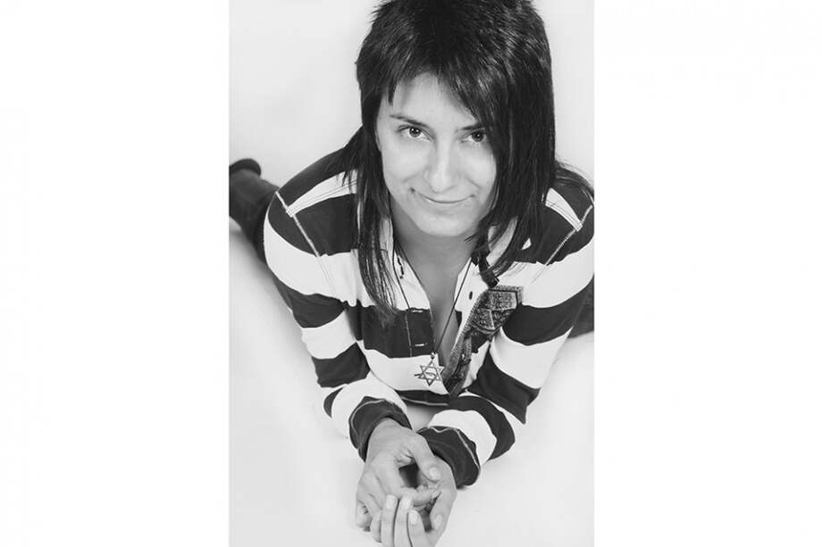 La escritora Mado Martínez anuncia que su obra “Colombia sobrenatural” tendrá segunda parte. / Cortesía