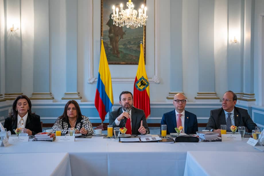 Este miércoles el alcalde de Bogotá convocó reunión con Altas Cortes.