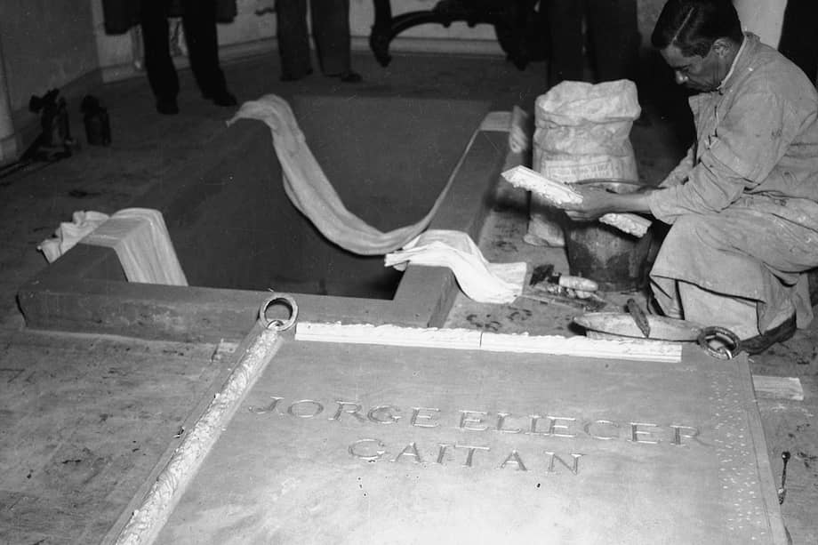 Los despojos de Gaitán están 'sembrados2 en uno de los patios del centro que en memoria del líder liberal fue construido en el barrio Teusaquillo y que sus descendientes denominan Metiseo.