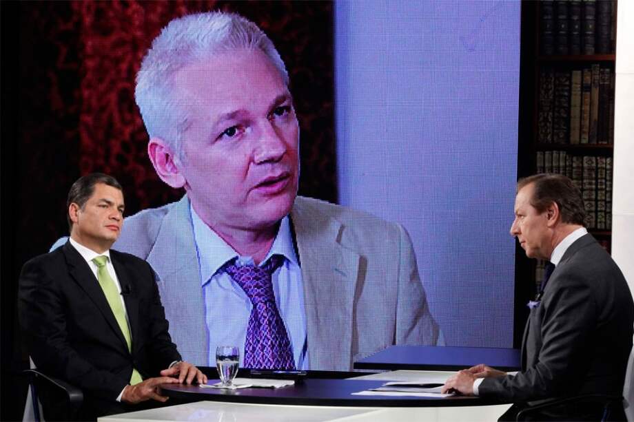 Assange saldría de la Embajada de Ecuador en un año si Suecia abandona caso