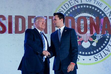 De prodigio conservador a estratega de Trump: el ascenso y la muerte de Charlie Kirk