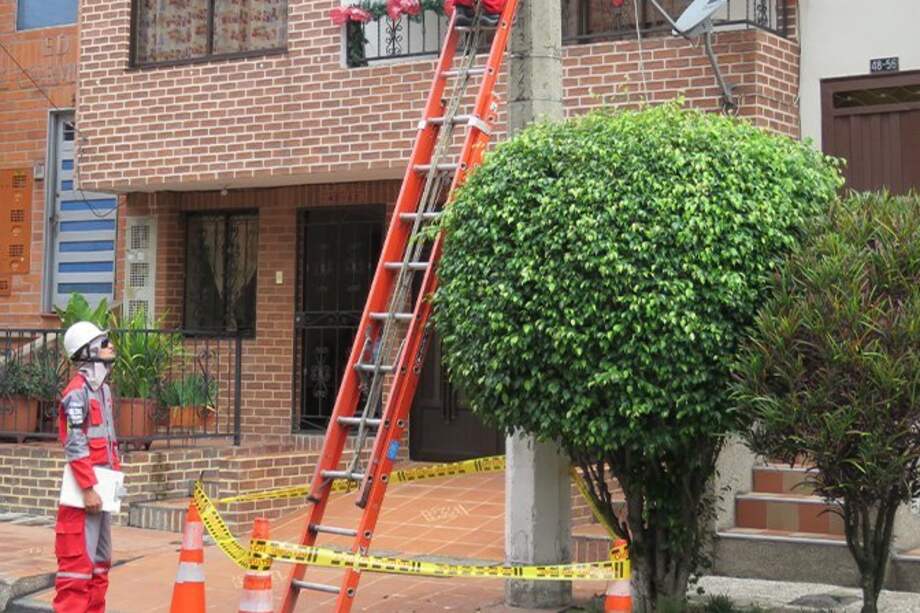 La empresa de comunicaciones emitió un comunicado lamentando lo ocurrido con el empleado y mencionando que se trabaja bajo el marco legal y de seguridad en todo momento.