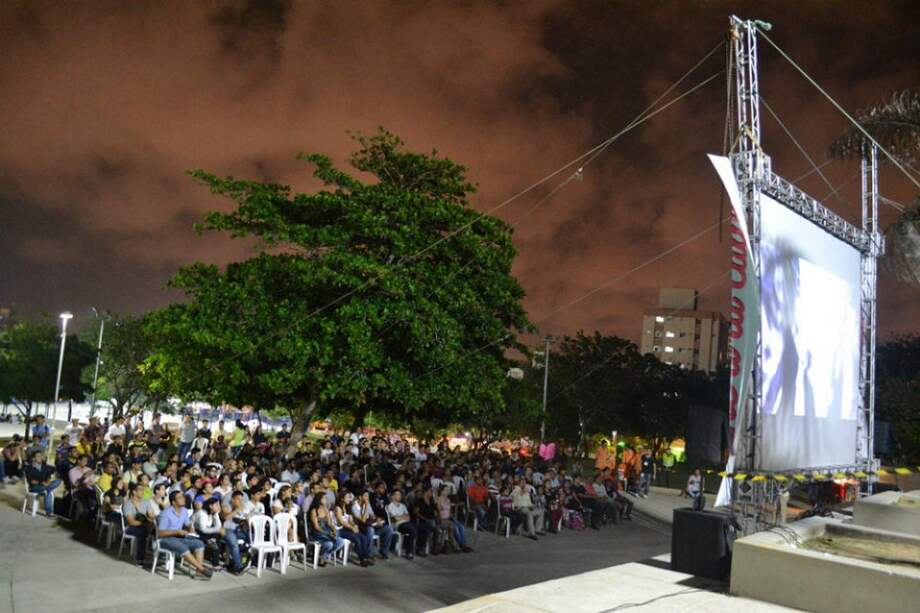 Imagen de una de las proyecciones del Festival Cine a la calle.