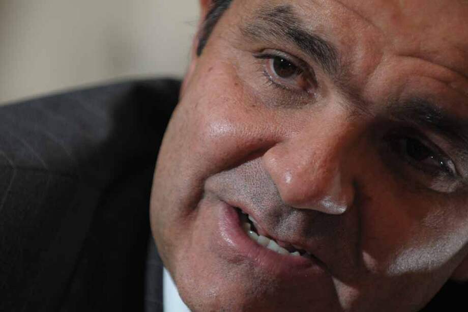 El exministro Óscar Iván Zuluaga afirma que acatará la decisión que se tome en la convención.