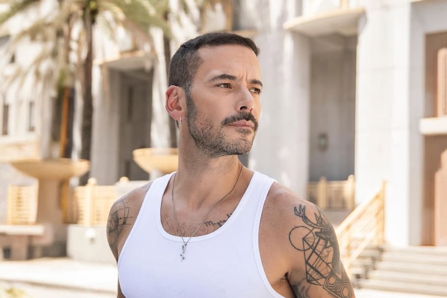 El protagonista de ‘Darío Gómez: el rey del despecho’ explicó por qué no tuvo una buena relación con unas de sus compañeras durante el rodaje de una producción.