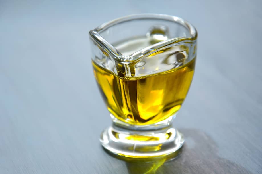 El aceite de oliva favorece el control del apetito.