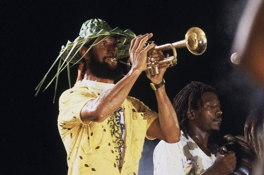 De fiesta en la isla