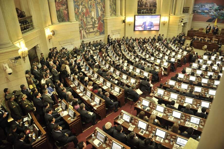 En el Congreso se debate la mejor manera de aterrizar los acuerdos de La Habana. Foto: Andrés Torres, El Espectador.