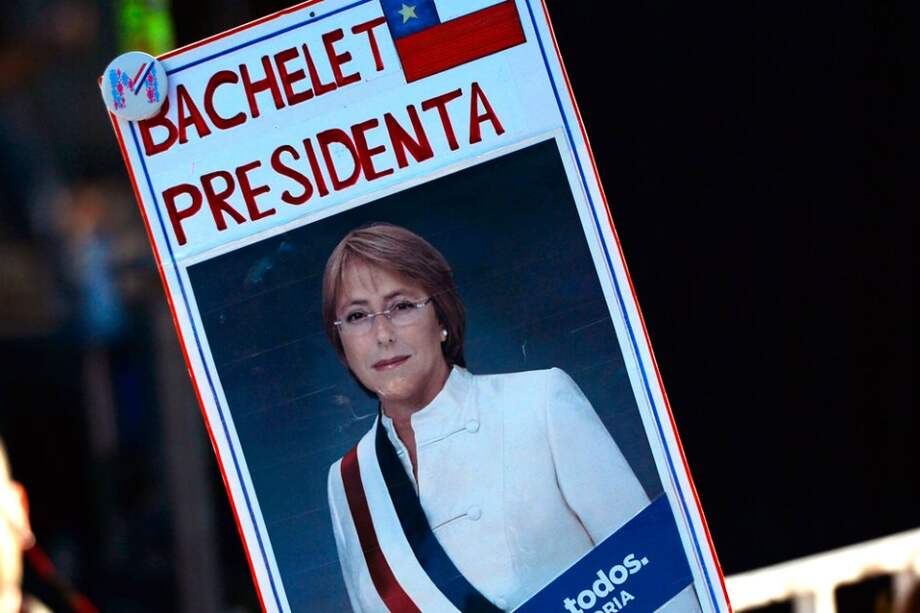 Bachelet -una médico pediatra de 62 años-, abrochó su retorno al palacio presidencial de La Moneda luego de un primer gobierno.