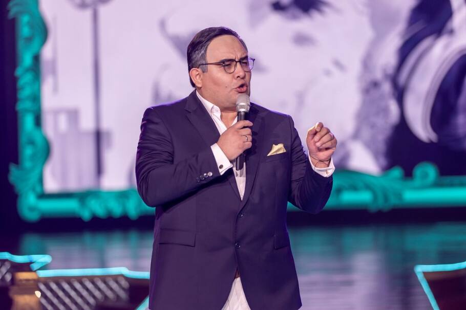 El imitador de Gilberto Santa Rosa en ‘Yo me llamo’ también estuvo emulando a otro cantante en el pasado. ¿De quién se trata? Acá te contamos.