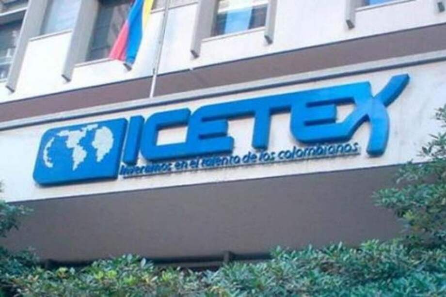 Más de los "muertos vivientes" de Icetex