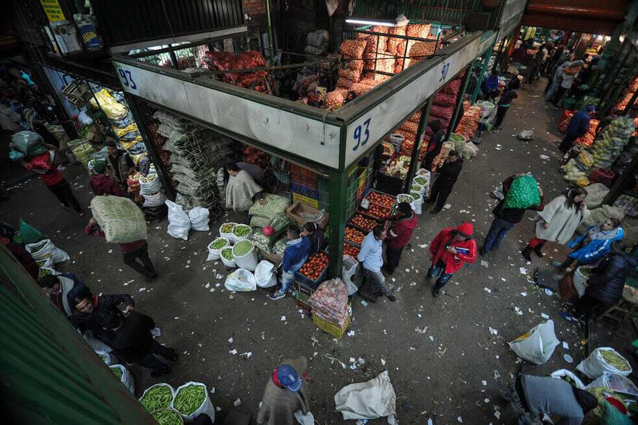 Corabastos, la central de abastos más grande del país. / Mauricio Alvarado - El Espectador.