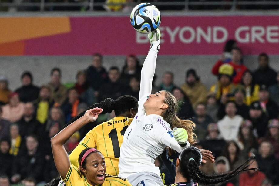 Catalina Pérez fue clave en la victoria de Colombia ante Jamaica en los octavos de final del Mundial Femenino.