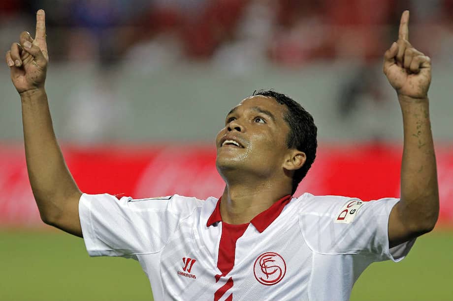 Carlos Bacca, delantero colombiano que milita en el Sevilla español. / EFE