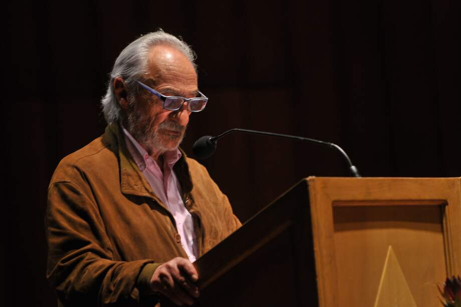 La cátedra en honor al maestro Alfredo Molano surgió de una iniciativa familiar, de la Comisión de la Verdad y del Sistema Universitario Estatal.