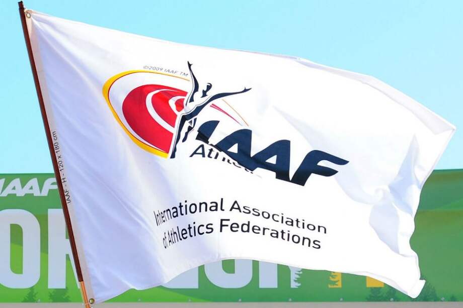 Bandera de la IAAF. Foto: AFP