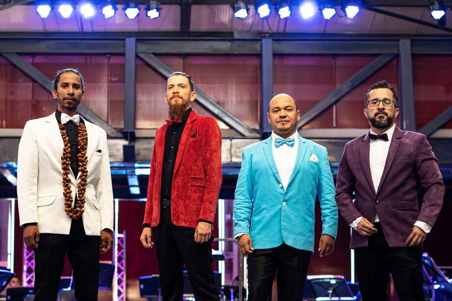 Vladimir Charry, Fabián Martínez, Andrés Rodríguez y Alejandro Murillo son los integrantes de Juglares, agrupación que ha recibido múltiples reconocimientos en Viña del Mar, Festival Mono Núñez y premio a la Excelencia en el Festival de Pasillo.