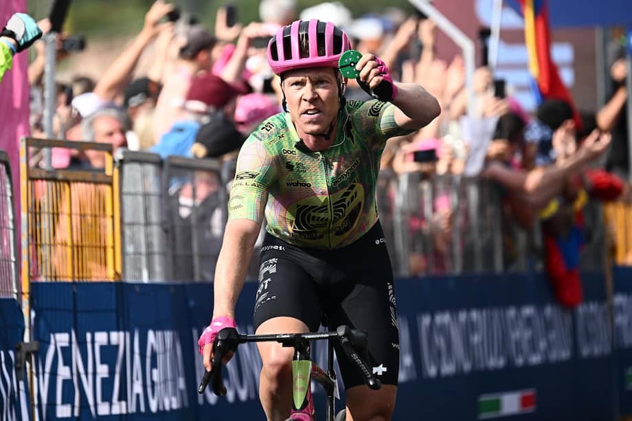 Michael Valgren celebrando su triunfo.