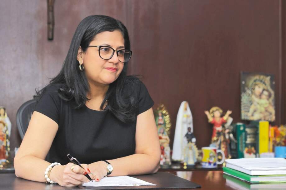 Según Castañeda, Herazo está vinculado a un fondo de pensión privado y cuenta con los requisitos para su pensión. / Personería de Bogotá