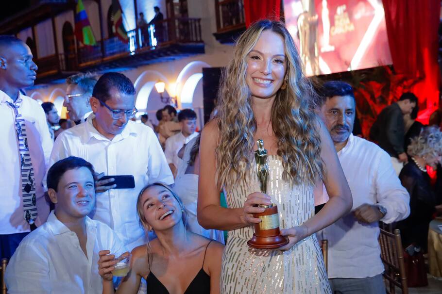 Claudia Bahamón, presentadora y figura de televisión colombiana.