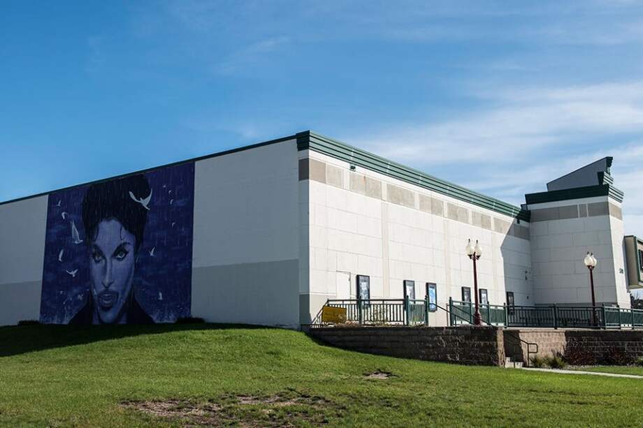 Prince murió el 21 de abril de 2016 a los 57 años. / AFP