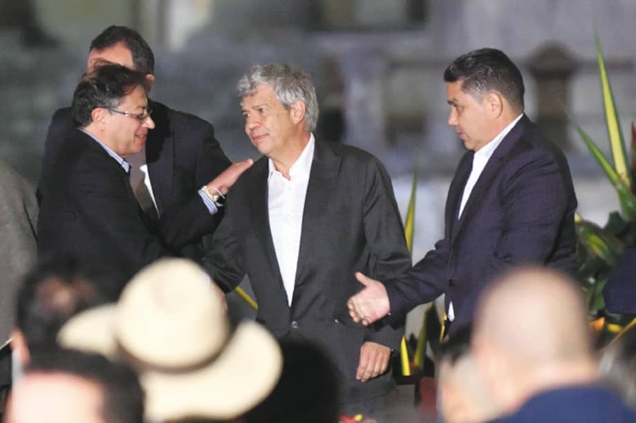 Radicación del Plan Nacional de Desarrollo por parte del gobierno de Gustavo Petro