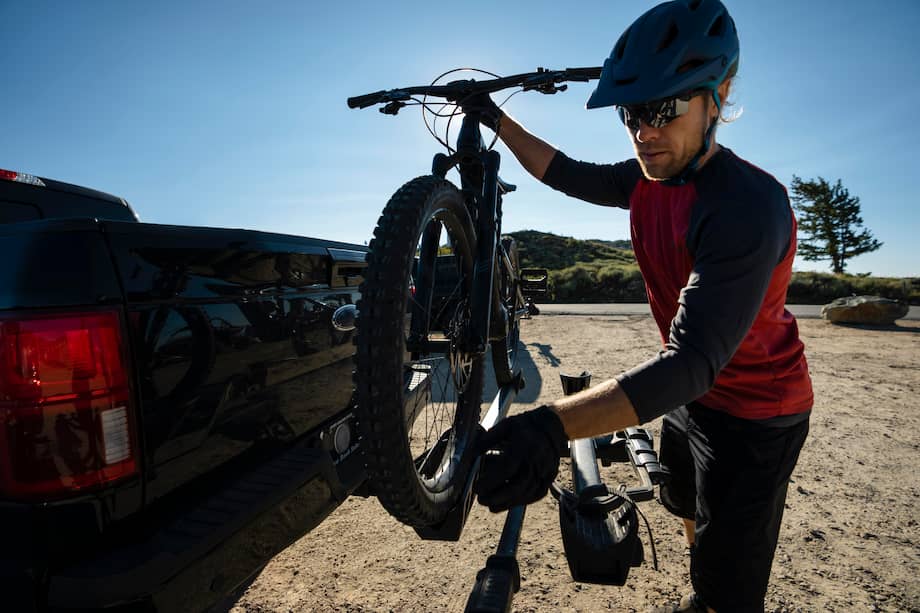 Muchos usuarios eligen estos elementos por precio, diseño o porque “se ven bien” con el carro, cuando lo realmente relevante es la especificación técnica.
