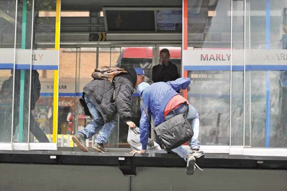 Se estima que la reventa de pasajes de Transmilenio le cuesta la ciudad cerca de 9.560 millones de pesos anuales.