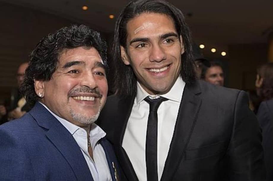 "Desde muy niño siempre fuiste mi ídolo", recordó Falcao sobre el exjugador argentino en su cuenta de Twitter.