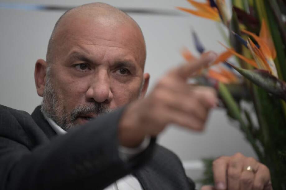 “El Centro Democrático viene desconociendo las instituciones sistemáticamente y no solo eso: ha intentado demolerlas”, dice Roy Barreras. / Mauricio Alvarado - El Espectador