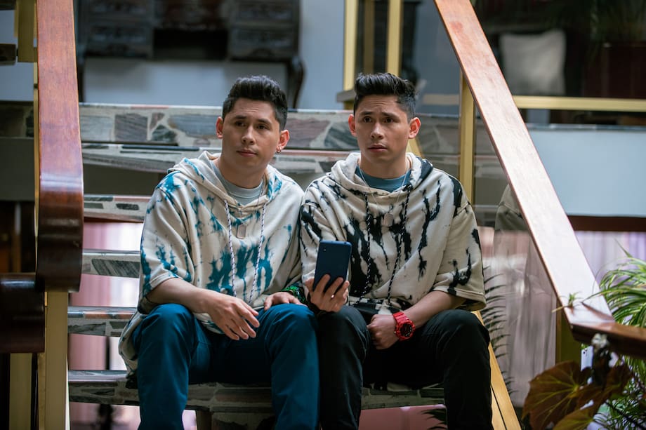 Iván y Daniel Rodríguez son Castor y Polo, los hermanos de Maritza (Mariana Gómez) en 'La Influencer'.