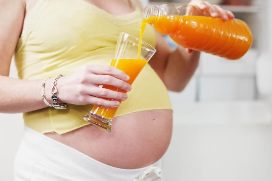 Cuatri alimentos que debes evitar durante el embarazo