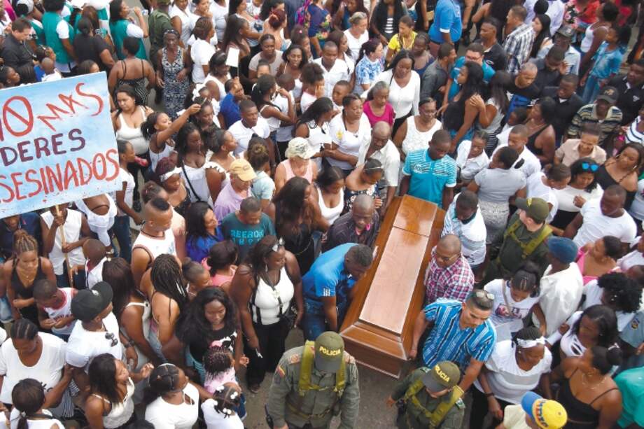 Sepelio de la lideresa María del Pilar Hurtado en Puerto Tejada, en 2020. / EFE