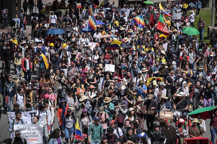 59% de los colombianos opinan que, mayoritariamente, las marchas han sido pacíficas.
/ Mauricio Alvarado-El Espectador.