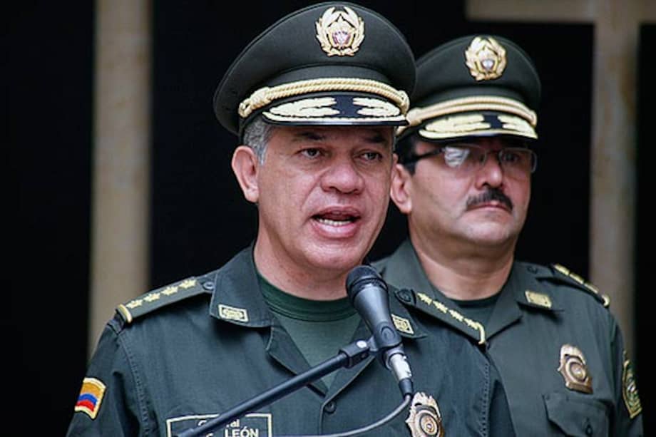 El director de la Policía, general José Roberto León Riaño.