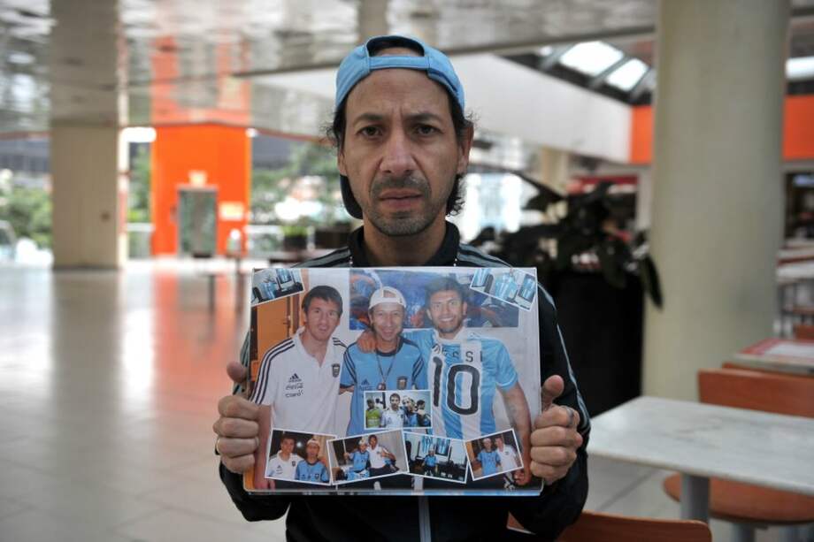 John Fredy Rojas, más conocido como ‘Bilardo’ o ‘El Panita’ es el utilero de Argentina. / Andrés Torres