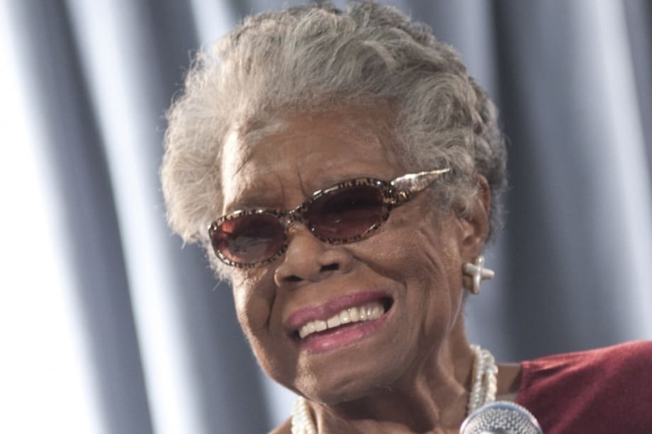 Conocí a Maya Angelou gracias al doodle que celebra hoy, el aniversario número 90 de su nacimiento