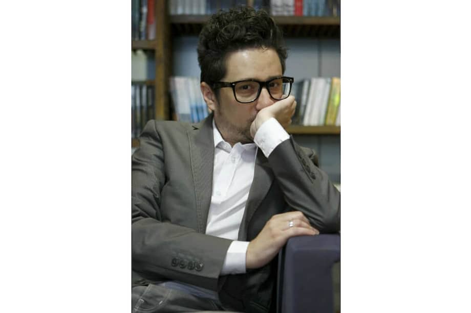 Patricio Pron ganó el Premio Alfaguara 2019 por su novela "Mañana tendremos otros nombres".