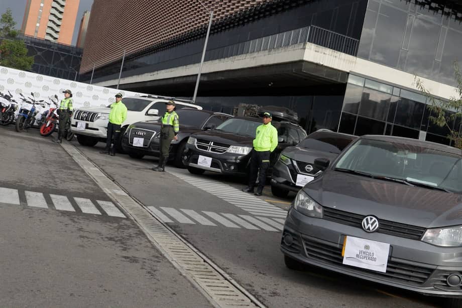 Se han recuperado 1.020 vehículos, 1.322 motocicletas y se han capturado cerca de 500 personas por hurto de automotores.
