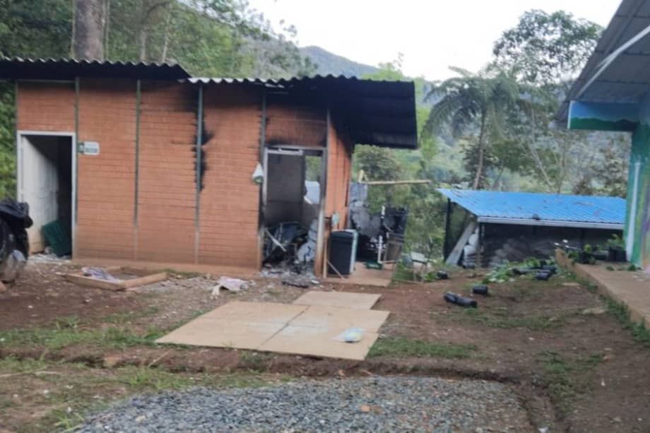 Recuperan predio ocupado ilegalmente en PNN Farallones.