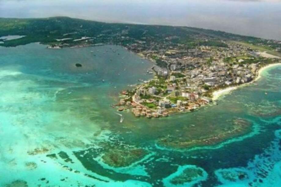 Excanciller de Nicaragua advierte a Colombia que "no se meta en más enredos"