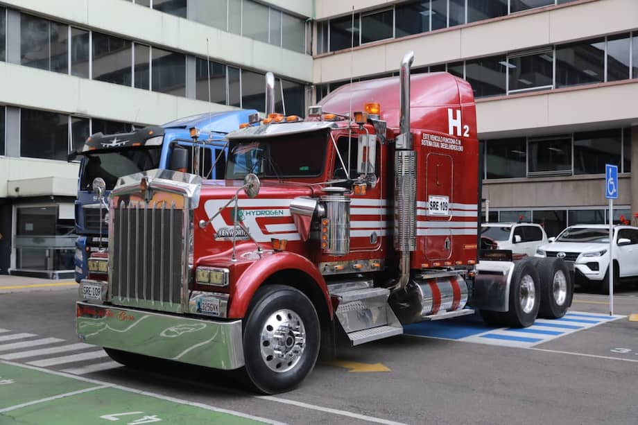 Los tractocamiones de diésel son los vehículos que más emisiones generan en el transporte terrestre.